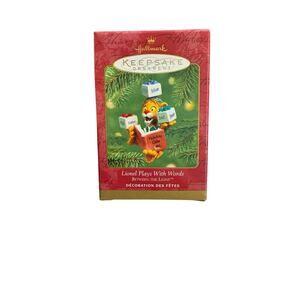 Hallmark Keepsake LIONEL PLAYS WITH WORDS Christmas Ornament Between The Lions